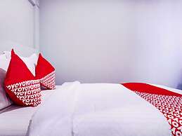 OYO 1805 Fatmawati Mansion Syariah