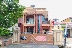 OYO 2547 Assirot Residence