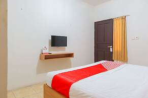 OYO 2547 Assirot Residence