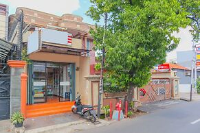 OYO 2547 Assirot Residence