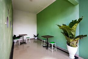 Super OYO 2808 D'residence Syariah