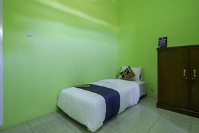 OYO 2859 Fatan Costel Syariah