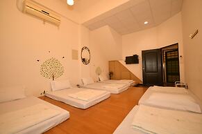 Dong Gang Li Yuan Homestay