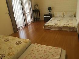 Dong Gang Li Yuan Homestay
