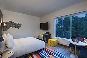 Aloft Little Rock West
