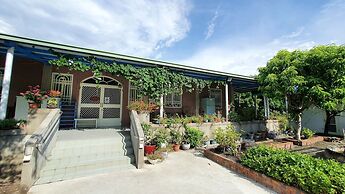 Grandma Tso's Home B&B