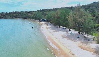 Sandy Beach Bungalows