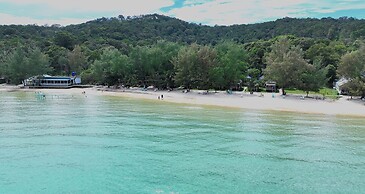 Sandy Beach Bungalows