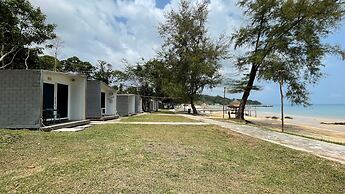 Sandy Beach Bungalows