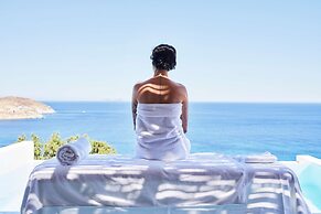 Radisson Blu Euphoria Resort, Mykonos