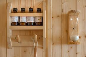 Luxury Villa Silent with Infinity Pool