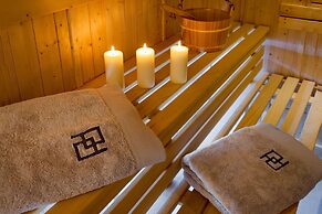 Luxury Villa Silent with Infinity Pool