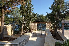 Luxury Villa Hvar Enigma with Pool