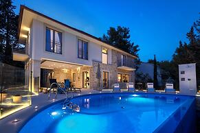 Luxury Villa Hvar Enigma with Pool