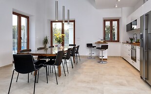 Luxury Villa Hvar Enigma with Pool