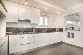 Villa Red Hacienda with Pool