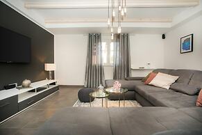 Villa Red Hacienda with Pool