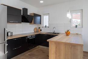 Beachfront Villa Seashell with Pool