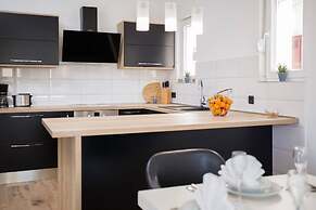 Beachfront Villa Seashell with Pool