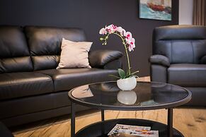 Beachfront Villa Seashell with Pool