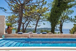 Luxury Villa Dolce Vita with Pool