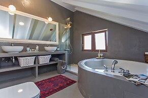 Luxury Villa Dolce Vita with Pool