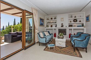 Luxury Villa Dolce Vita with Pool