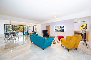 Villa Primavera with Swimming Pool