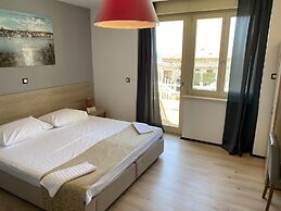 Integrated Hotel Arbia - Villa Magdalena