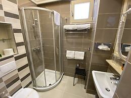 Integrated Hotel Arbia - Villa Magdalena