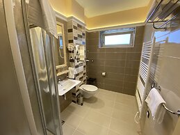 Integrated Hotel Arbia - Villa Magdalena