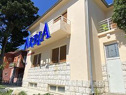 Integrated Hotel Arbia - Villa Magdalena