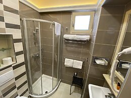 Integrated Hotel Arbia - Villa Magdalena