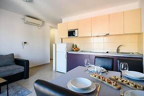 California Apartments II