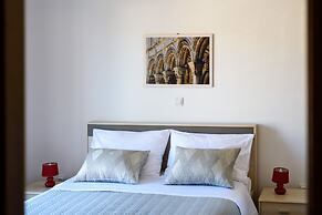 California Apartments II