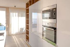 Luxury Villa White Velvet with Pool