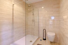 Luxury Villa White Velvet with Pool