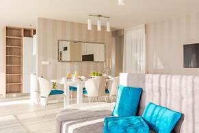 Luxury Villa White Velvet with Pool