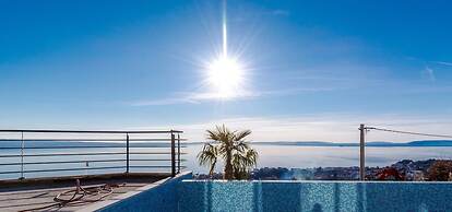 Luxury Villa White Velvet with Pool