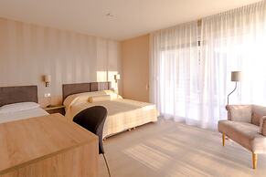 Luxury Villa White Velvet with Pool