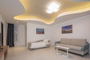 Luxury Villa Romeo with Heated Pool