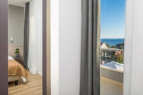 Luxury Villa Romeo with Heated Pool