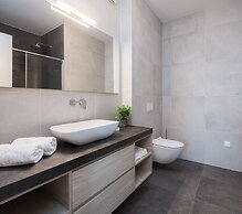 Luxury Villa Romeo with Heated Pool