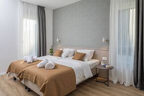 Luxury Villa Romeo with Heated Pool