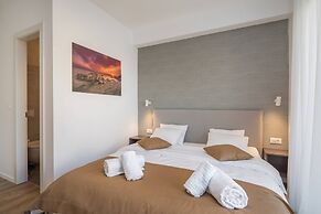 Luxury Villa Romeo with Heated Pool