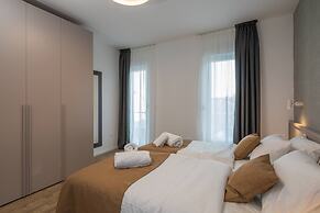 Luxury Villa Romeo with Heated Pool