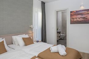 Luxury Villa Romeo with Heated Pool