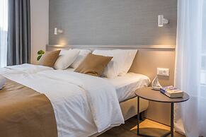 Luxury Villa Romeo with Heated Pool