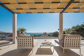 Luxury Villa Juliet with Heated Pool