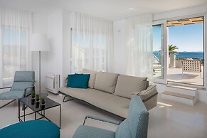 Luxury Villa Juliet with Heated Pool